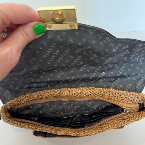 OLIVIA + JOY woven Straw Crossbody Bag - Picture 4 of 9